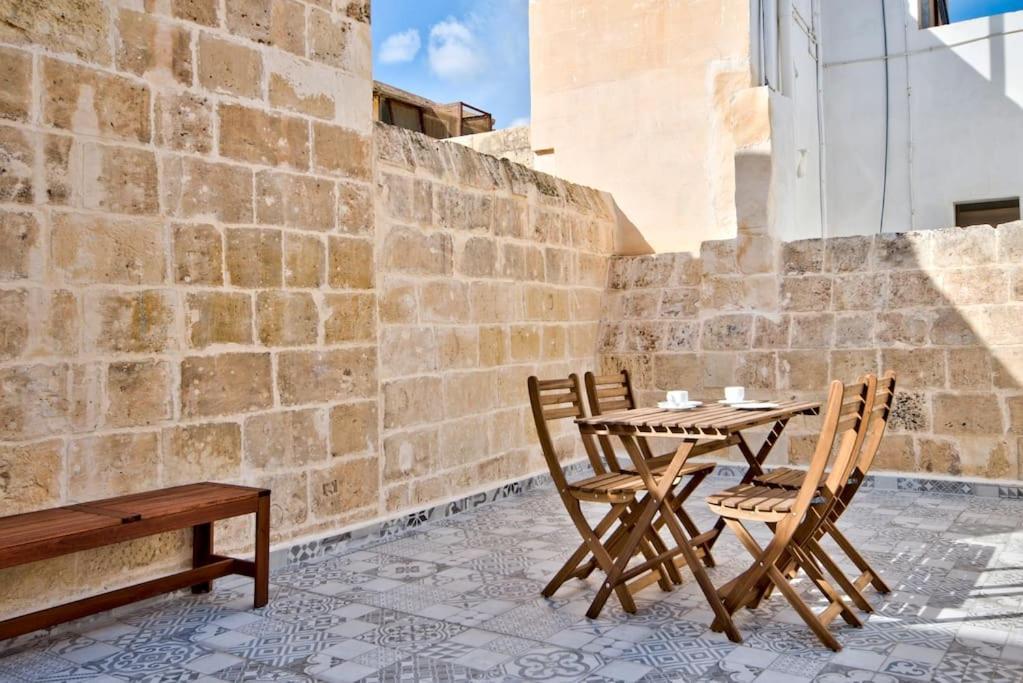 Vallettastay Old Lodge Apartment 3 المظهر الخارجي الصورة