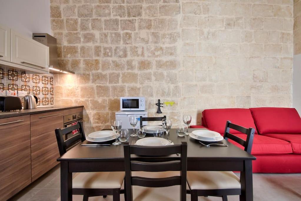 Vallettastay Old Lodge Apartment 3 المظهر الخارجي الصورة